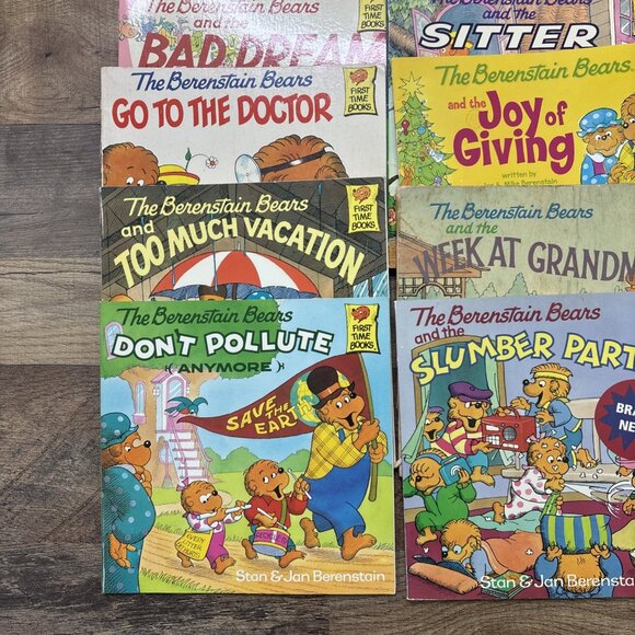 Vintage Berenstain Bears Book LOT 16 Children's Softcover Books + Activity Book - Picture 2 of 11